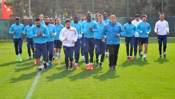 Alanyaspor'da Trabzonspor maçı öncesi endişeli bekleyiş