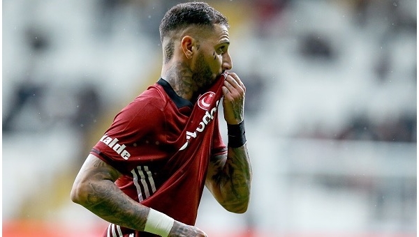 Ali Ece: ''Quaresma'ya 20 milyon euro teklif ettiler''