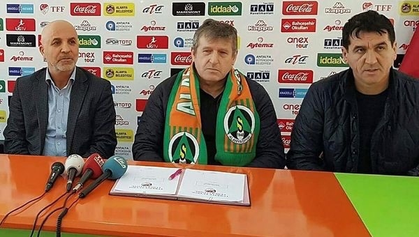 Aytemiz Alanyaspor, Saffet Susic'le ilk sınavına çıkıyor