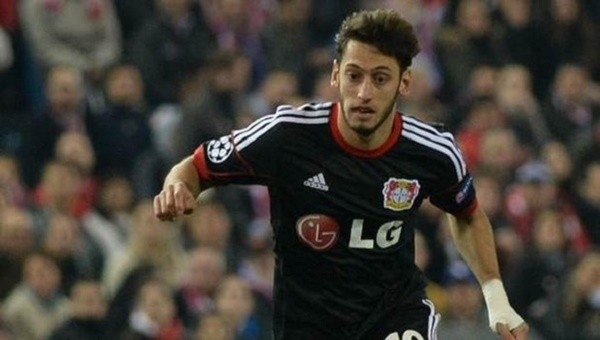 Bayer Leverkusen'den Hakan Çalhanoğlu tepkisi