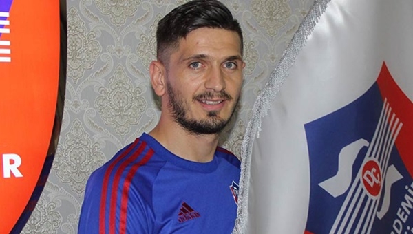 Beşiktaş'ın belalısı Ermin Zec!