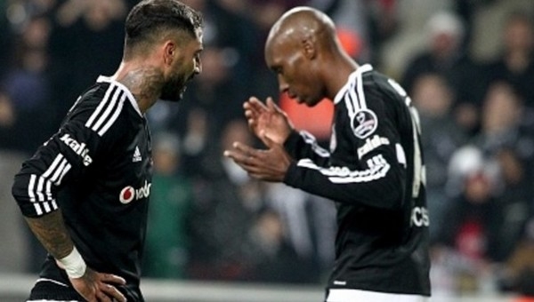 Beşiktaş'ta Galatasaray öncesi kart alarmı