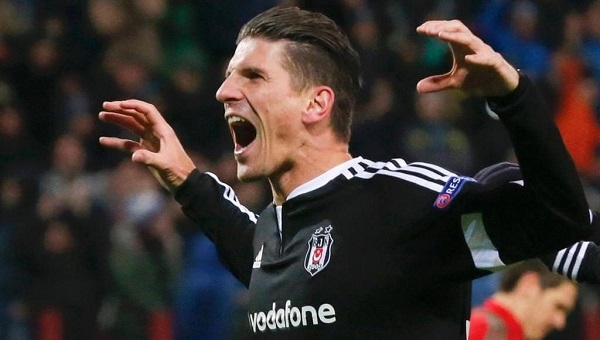 Mario Gomez yeniden Beşiktaş'ta mı? Resmi açıklama...