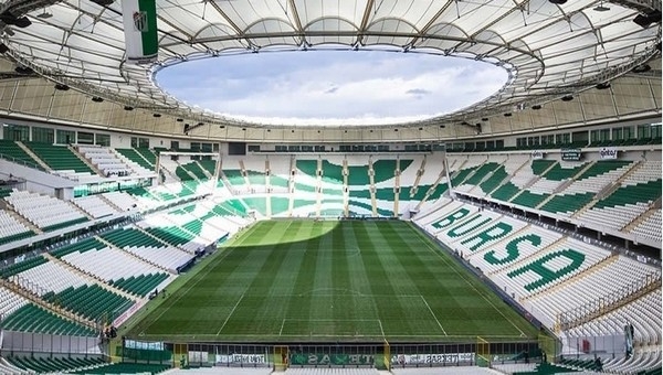 Bursaspor'dan Fenerbahçe maçı için şaşırtan bilet fiyatları