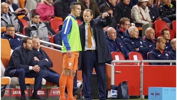 Danny Blind, Robin Van Persie'yi sildi! 