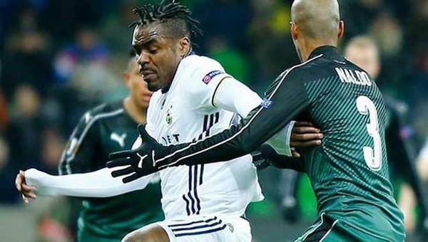 'Fenerbahçe, Emenike'nin pazar tezgahı mı?'