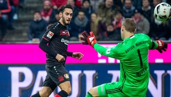 Hakan Çalhanoğlu'dan Chelsea transferi açıklaması