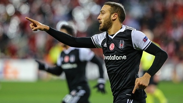 İsrail'de maçın adamı Cenk Tosun