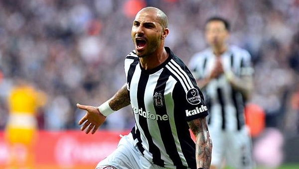 Ricardo Quaresma teklifi kabul etti!