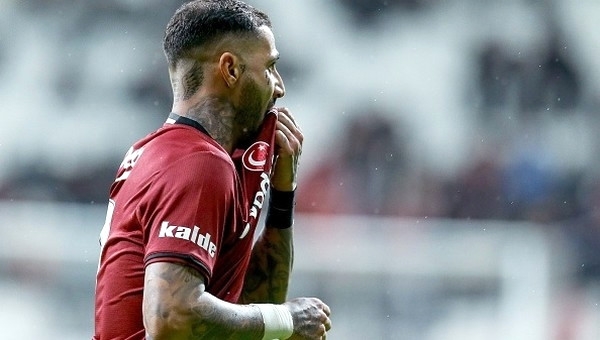 Ricardo Quaresma'dan Beşiktaş taraftarlarına şampiyonluk mesajı