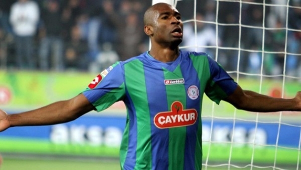 Rizespor, Leonard Kweuke için gelen teklifi reddetti