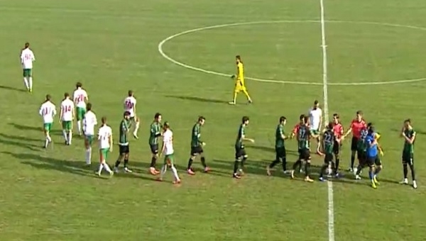 Sakarya'da olaylı maç! 9 kişi kaldı! Sakaryaspor 1-2 Afyonspor maç özeti ve golleri