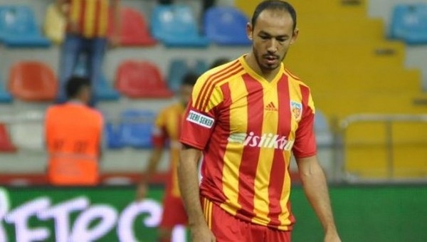 Umut Bulut'tan Galatasaray'a icra takibi