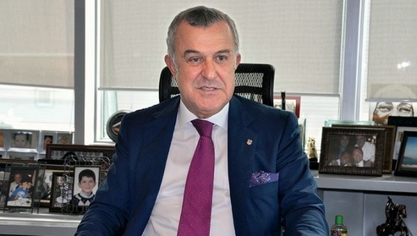 Ahmet Ürkmezgil: 