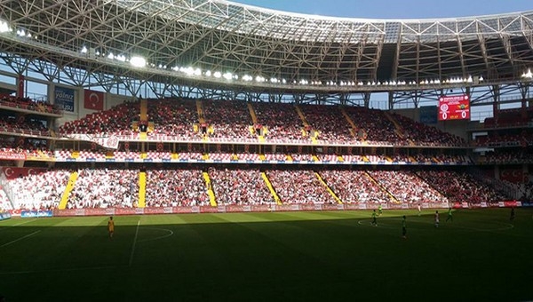 Antalyaspor'dan Beşiktaş maçına özel bilet fiyatları