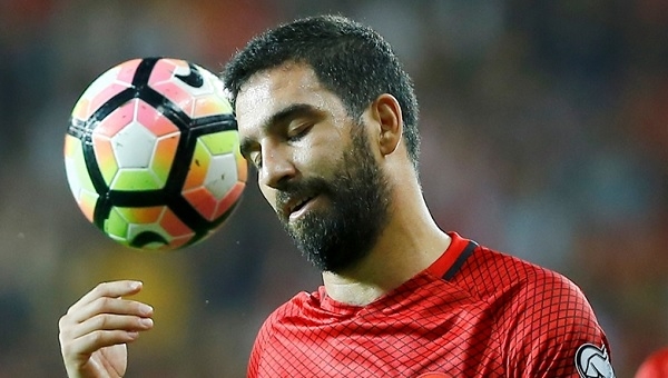 Arda Turan'dan Finlandiya maçı sonrası esprili yanıt