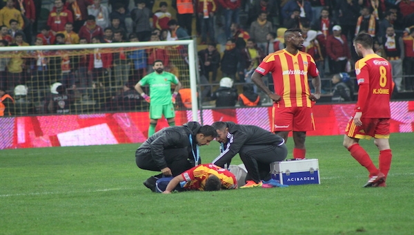 Deniz Türüç'ün sakatlığında son durum