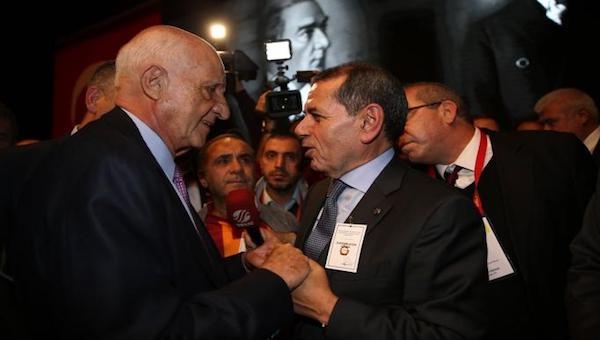 Galatasaray'da büyük kulis: Terim ve Dürüst