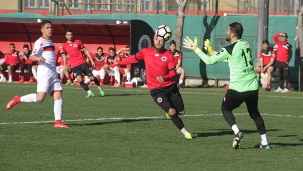 Gençlerbirliği'nin antrenman maçında gol yağmuru