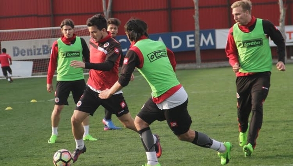 Gençlerbirliği'nin Beşiktaş maçı idmanında tek eksik