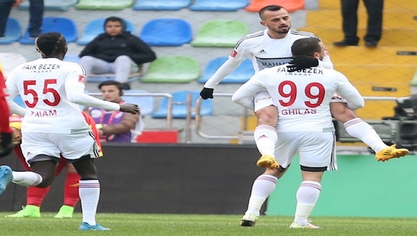 İlhan memleketini boş geçmiyor! - Gaziantepspor Haberleri