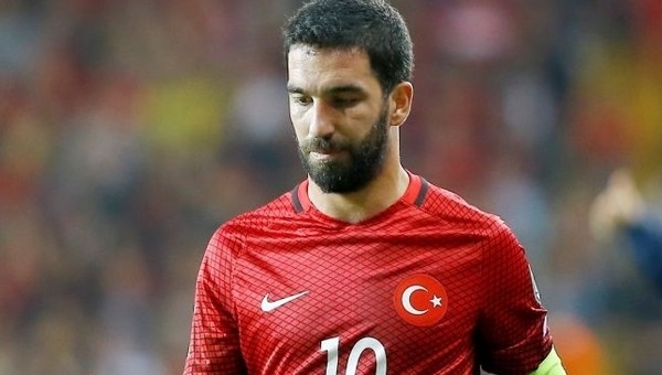 Milli Takım'da Arda Turan sakatlandı