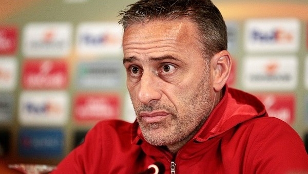 Olympiakos, Paulo Bento ile yollarını ayırdı