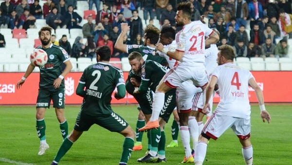 Sivasspor 0 - 0 Konyaspor maçı özeti