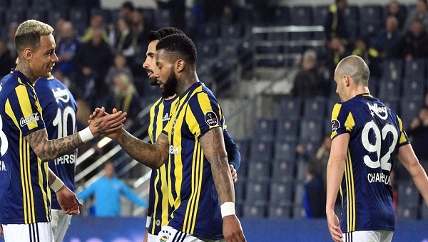 Akhisar koştu, Fenerbahçe kazandı