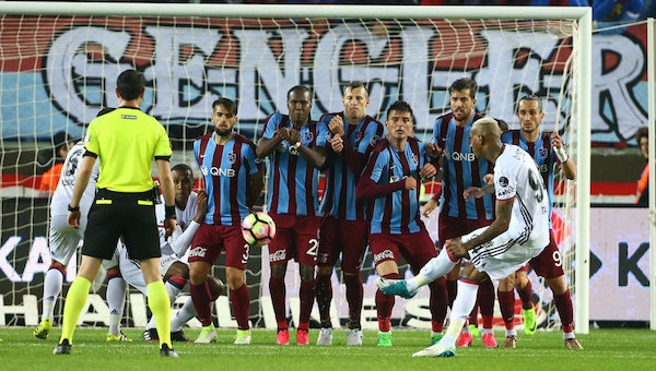 Anderson Talisca, Sosa'yı sildi