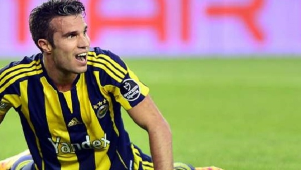 Bein Sports Ta Van Persie Elestirisi En Son Ne Zaman Gol Atti Karabukspor Fenerbahce