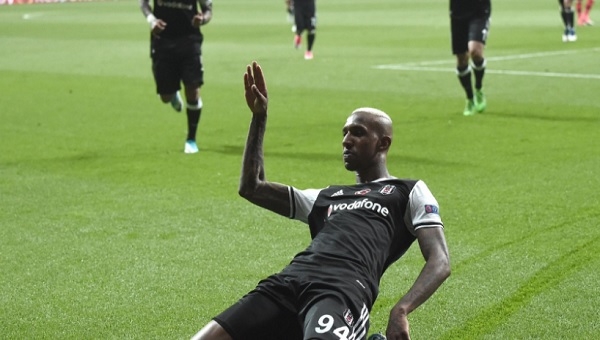 Beşiktaş - Lyon maçı Talisca'nın şovunu ve golleri İZLEYİN!