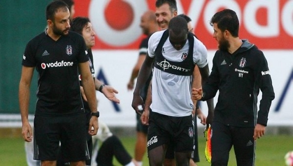 Beşiktaş'ın idmanında sakatlanan Aboubakar'ın son durumu