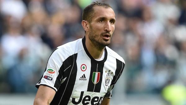 Chiellini yüksek lisans yaptı!