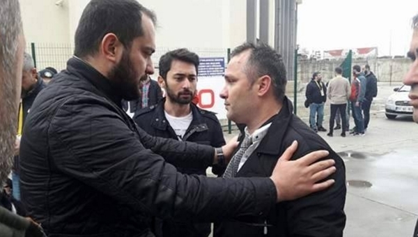 Emre Belözoğlu ve Başakşehirli futbolcular A Spor muhabirine saldırdı (İZLE)