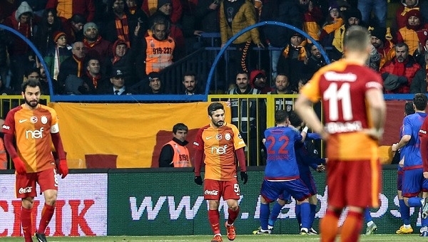 Galatasaray'da üçüncülük yoksa tatil de yok