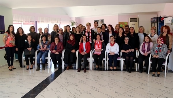 Yiğidolar'a kadınlardan tam destek - Sivasspor Haberleri