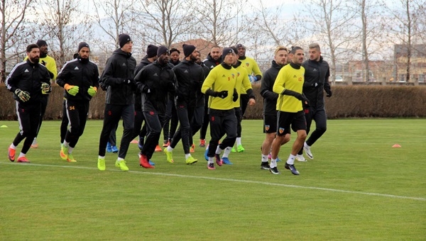 Kayserispor'da Sergen Yalçın olağanüstü hal ilan etti