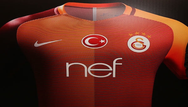 Nef, Barcelona'ya sponsor oldu