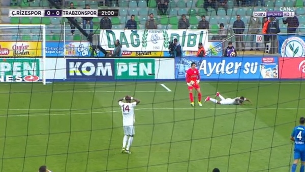 Rizespor - Trabzonspor maçında tarihe geçecek pozisyon ve gol (N'Doye)