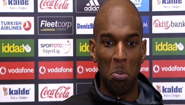 Ryan Babel Gençlerbirliği'ne attığı golün kaç km hızla gittiğini görünce şaşırdı