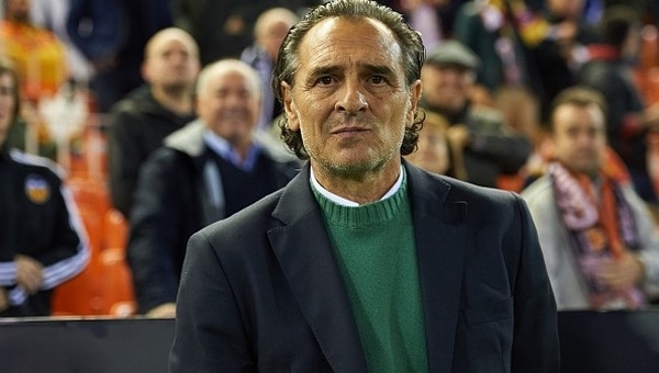 Cesare Prandelli görünümlü Igor Tudor