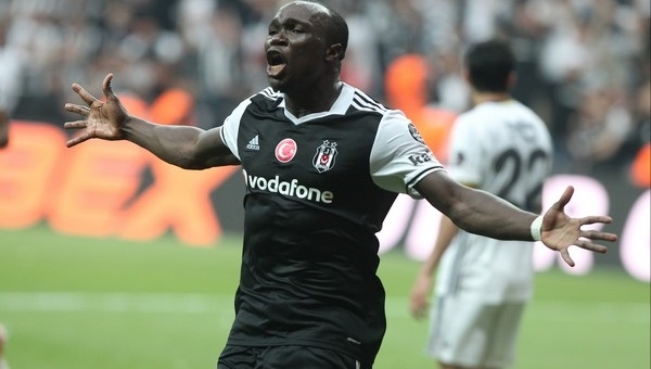 Aboubakar, Volkan Demirel'in serisini bitirdi