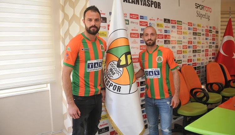 Alanyaspor, Haydar Yılmaz ve Efecan Karaca ile sözleşme uzattı