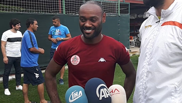 Alanyaspor'da Vagner Love'dan itiraf