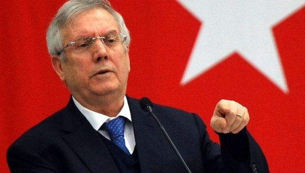 Aziz Yıldırım'dan Fenerbahçeli taraftarlara çağrı