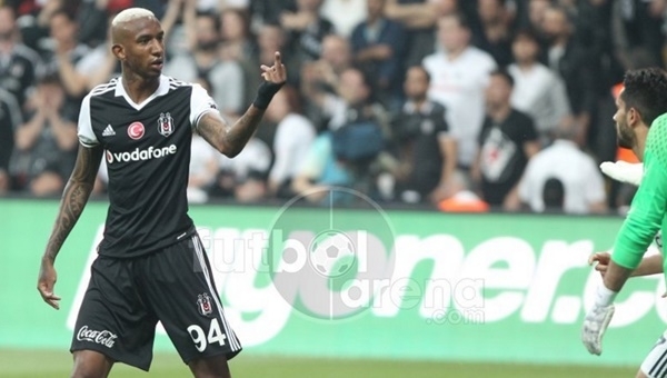 Beşiktaşlı Anderson Talisca, PFDK'ya sevk edildi