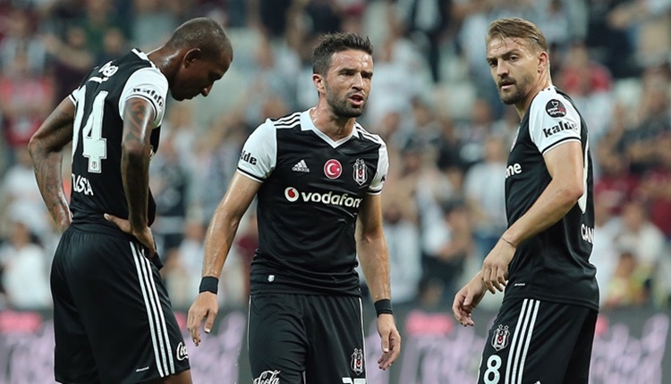 Beşiktaş'ta Caner Erkin'den şampiyonluk paylaşımı