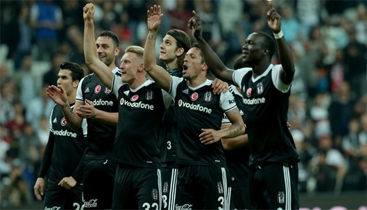 Beşiktaş'tan Fenerbahçe'ye Şampiyonlar Ligi çalımı 