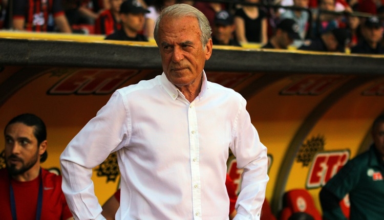 Eskişehirspor'da Mustafa Denizli beceriksizlikten yakındı